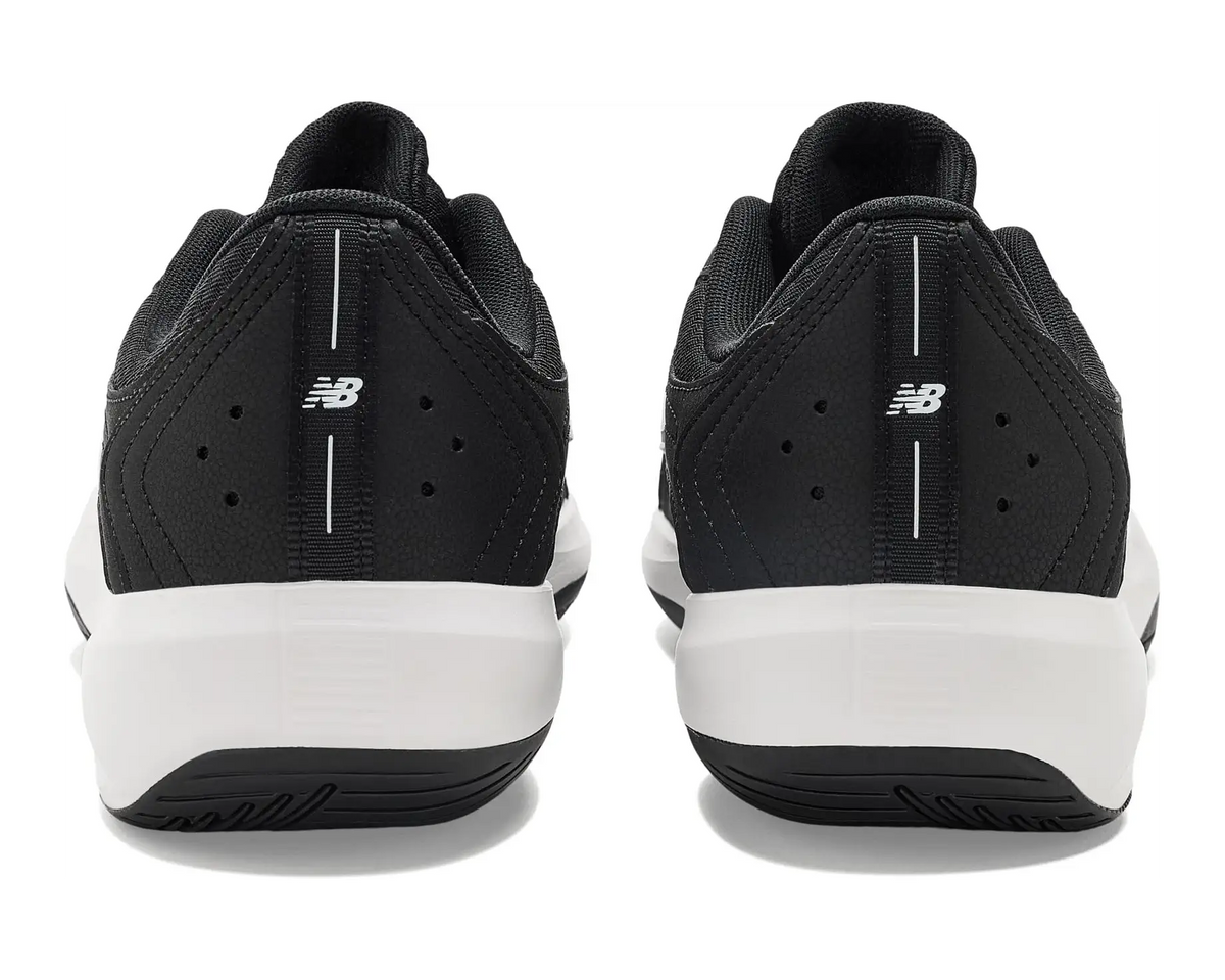 696v7 Men's Tennis Hard Court Shoe