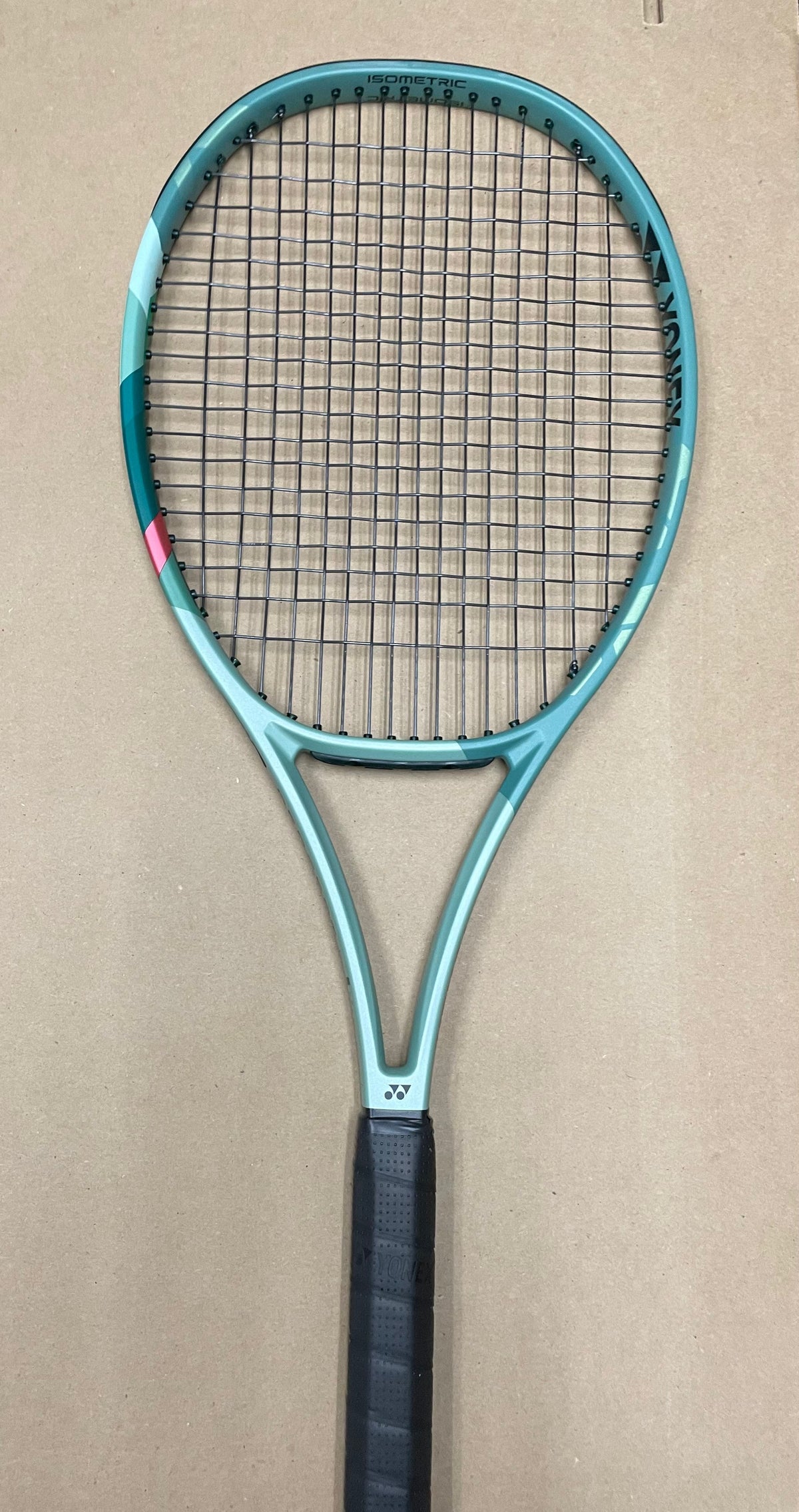 Used - Yonex Percept 97 4 1/4 (2)