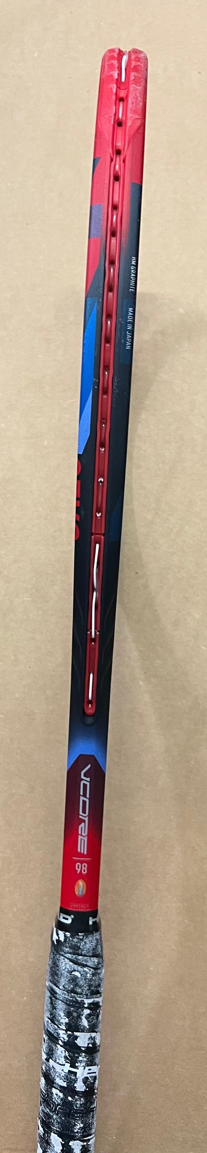 Used - Yonex Vcore 98 v7 (4 3/8")