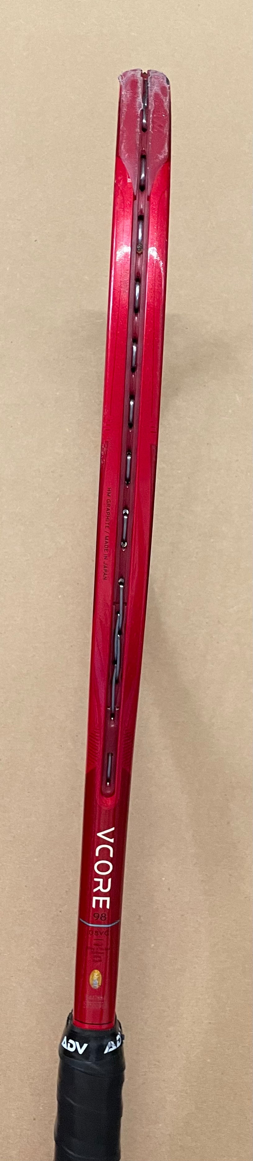 Used - Yonex Vcore 98 v8 (4 3/8")