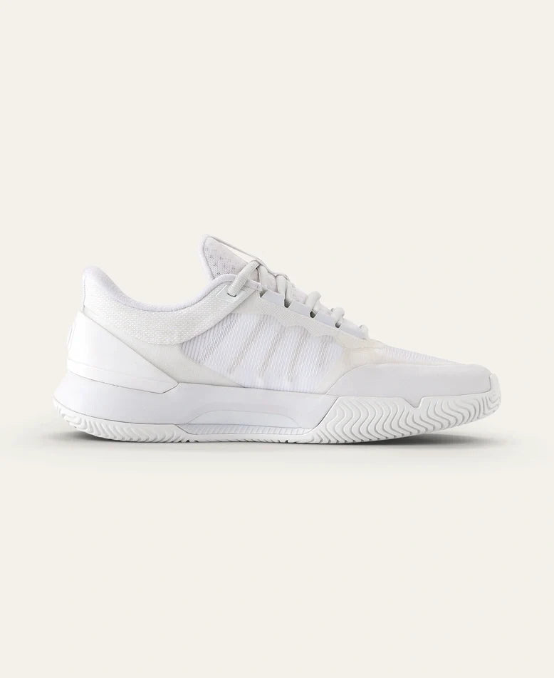 Intrigue Tour Women's Shoe