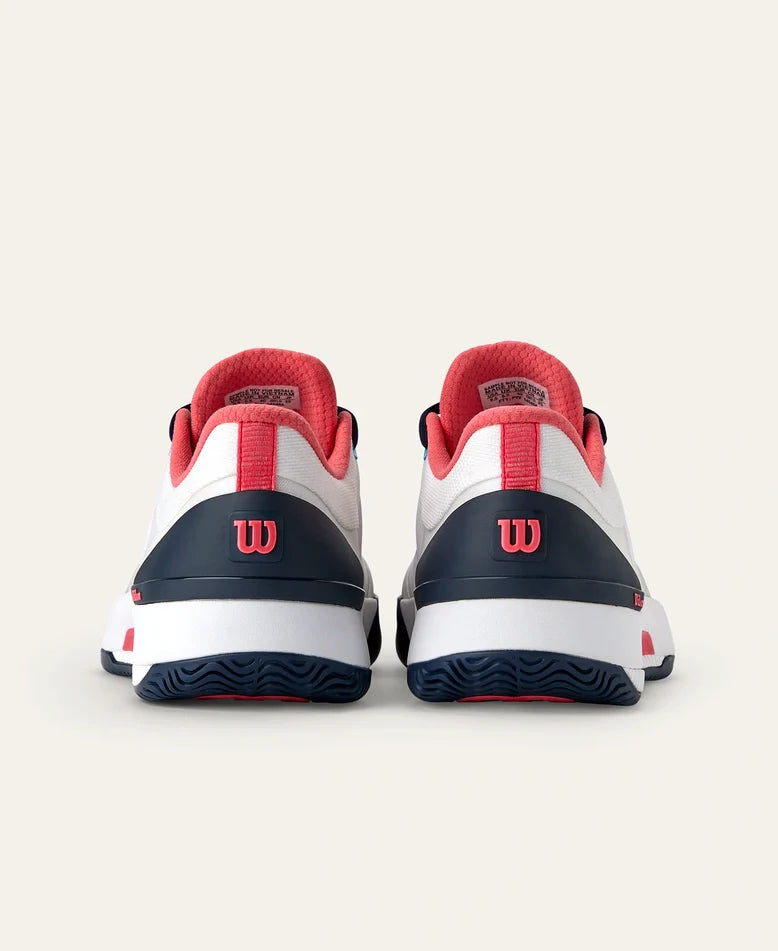 Intrigue Tour Women's Shoe
