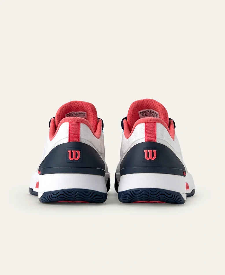 Intrigue Tour Women's Shoe
