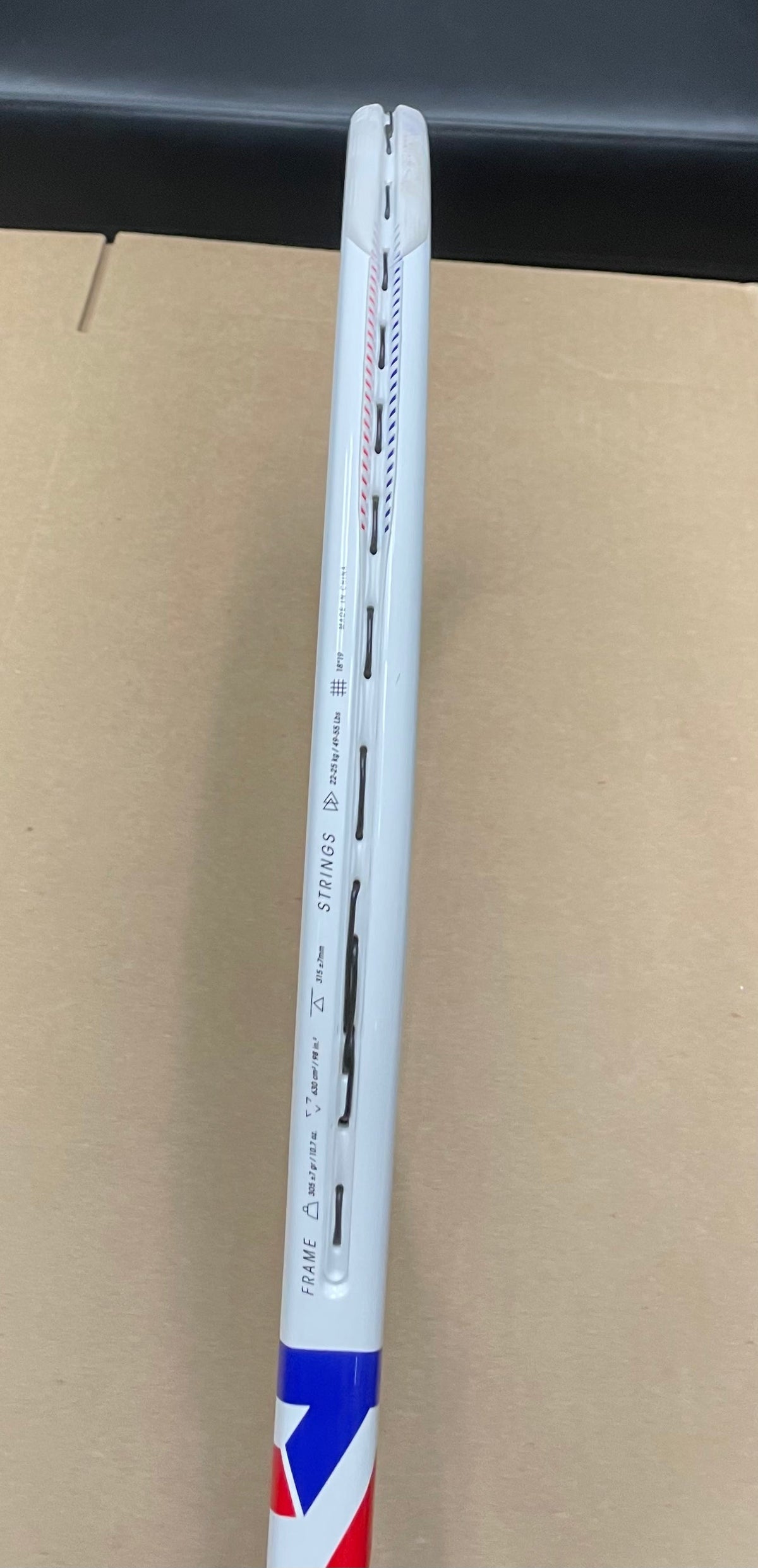 Used - Tecnifibre TFight 305 2025 (4 3/8)