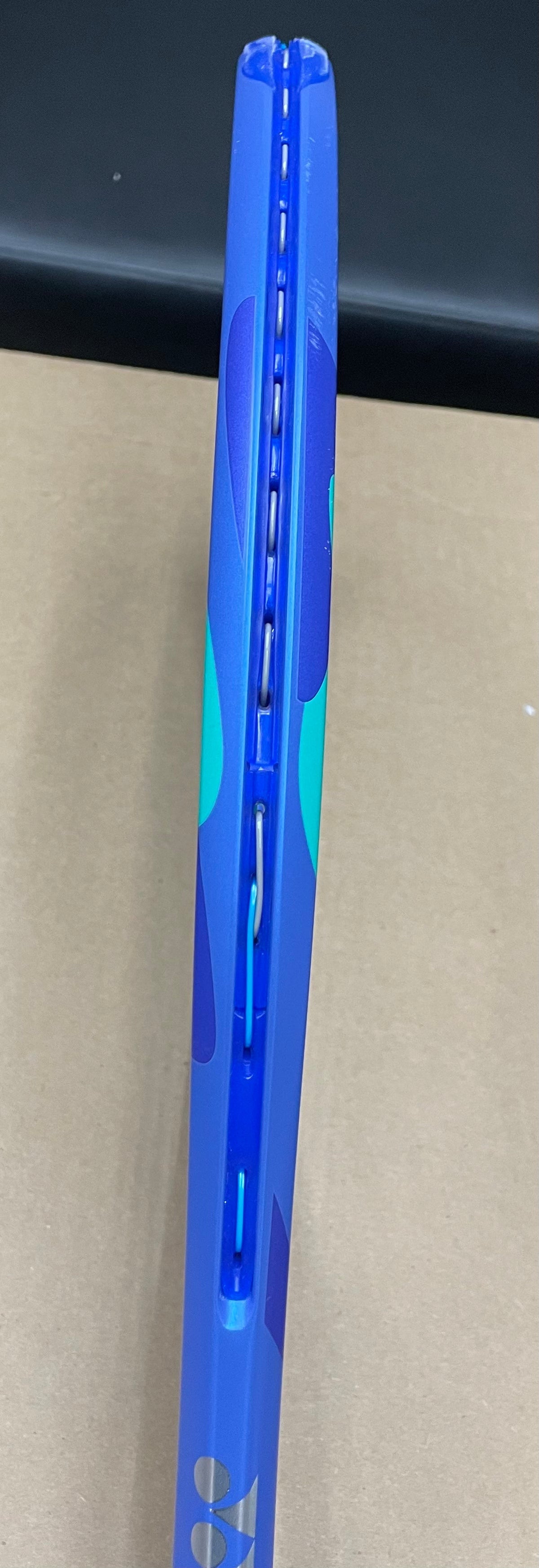 Used - Yonex Ezone 98 V8 4 1/4 (2)
