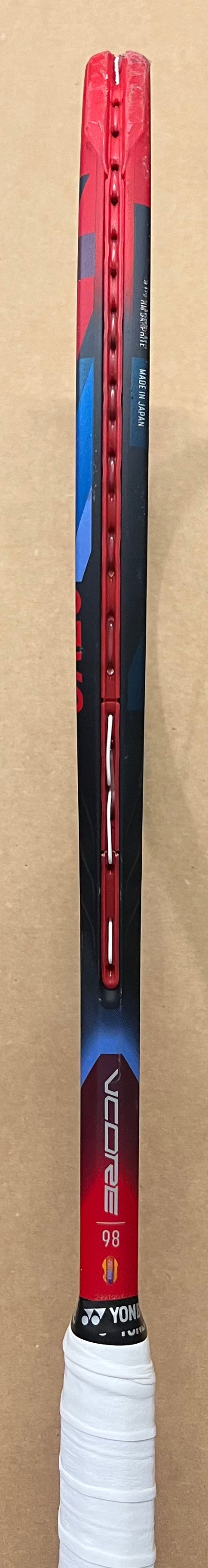 Used - Yonex Vcore 98 v7 (4 3/8")