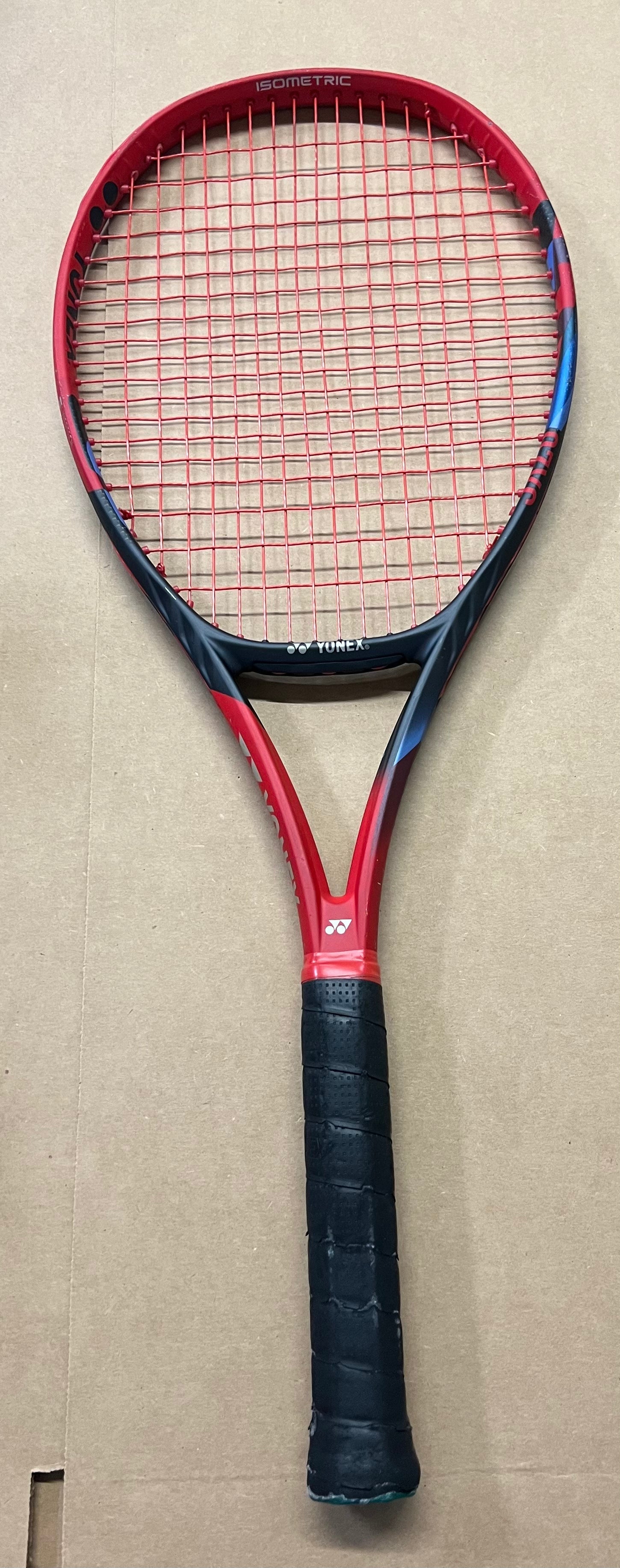 Used - Yonex Vcore 98 v7 (4 3/8")