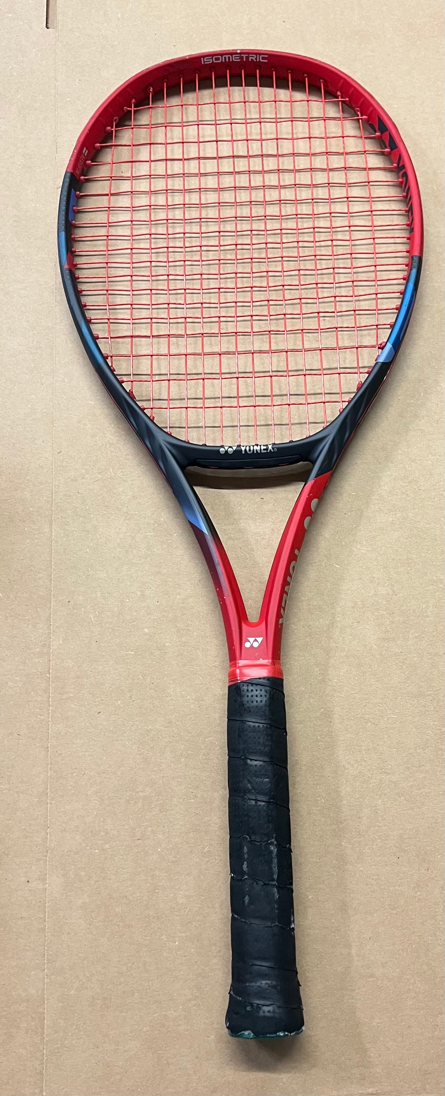 Used - Yonex Vcore 98 v7 (4 3/8")