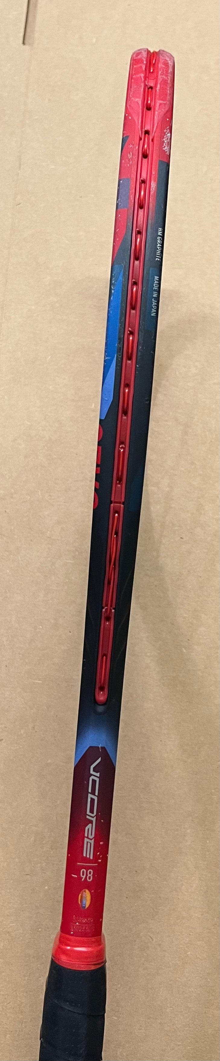Used - Yonex Vcore 98 v7 (4 3/8")
