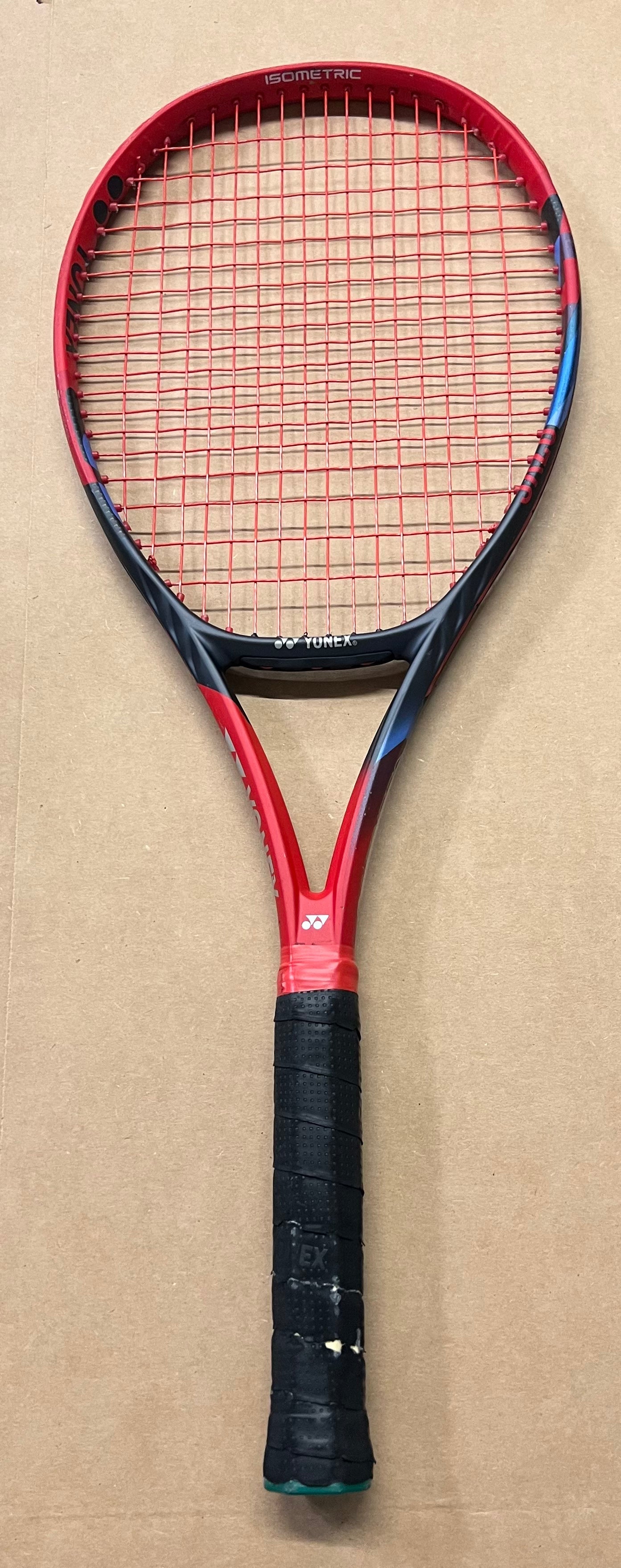 Used - Yonex Vcore 98 v7 (4 3/8")