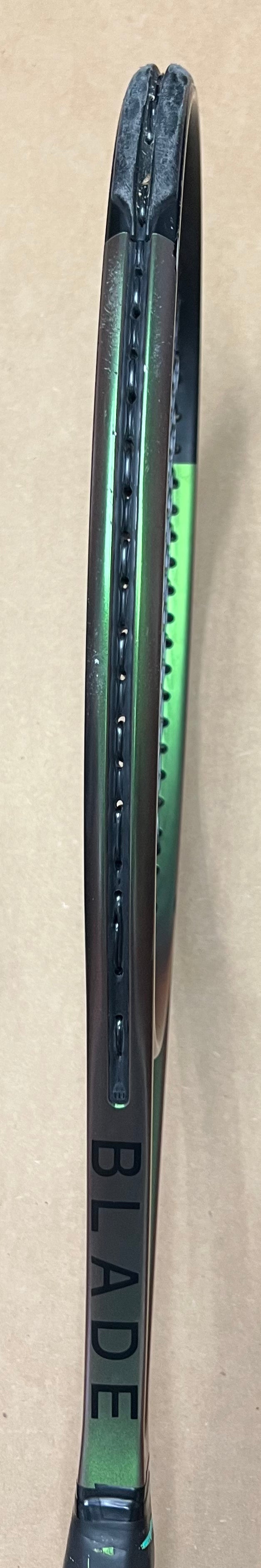 Used - Wilson Blade 98 16x19 v8 (4 3/8")