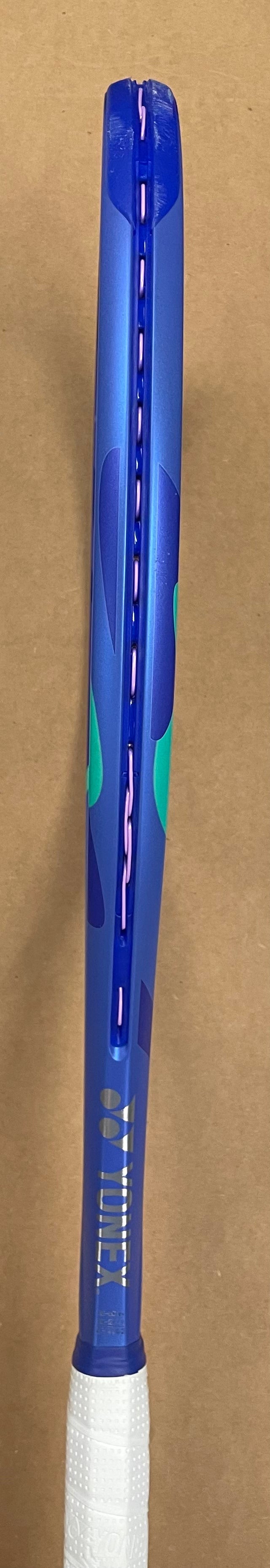 Used - Yonex Ezone 100 v8 (4 1/4")