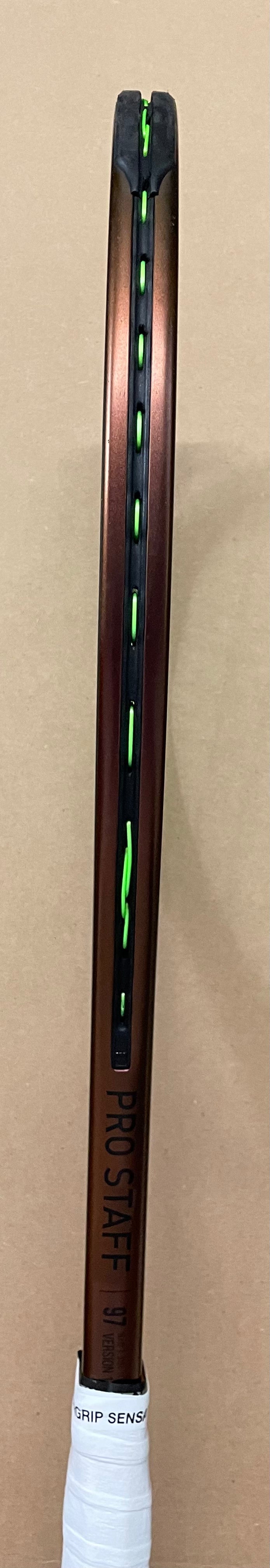 Used - Wilson Pro Staff 97 v14 (4 3/8")